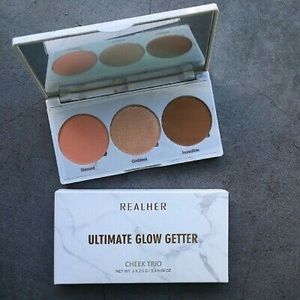 REALHER “ULTIMATE GLOW GETTER" CHEEK TRIO